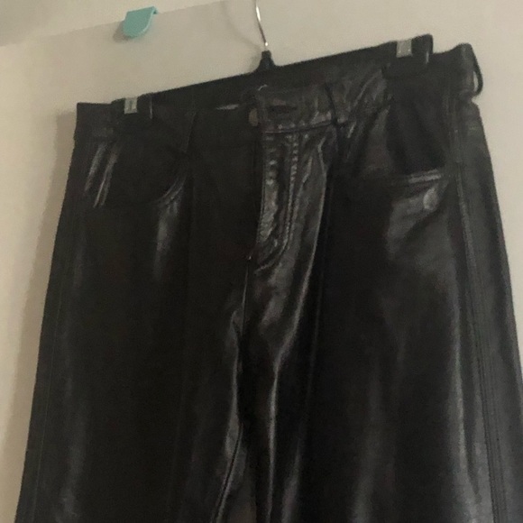 Leather pants never wore sz 6 really nice new - Picture 3 of 6